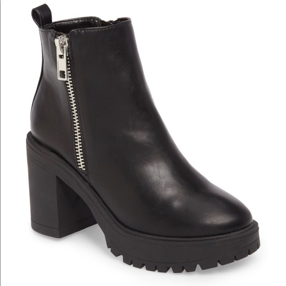 Steve Madden Shoes - NIB Steve Madden Turbo Bootie